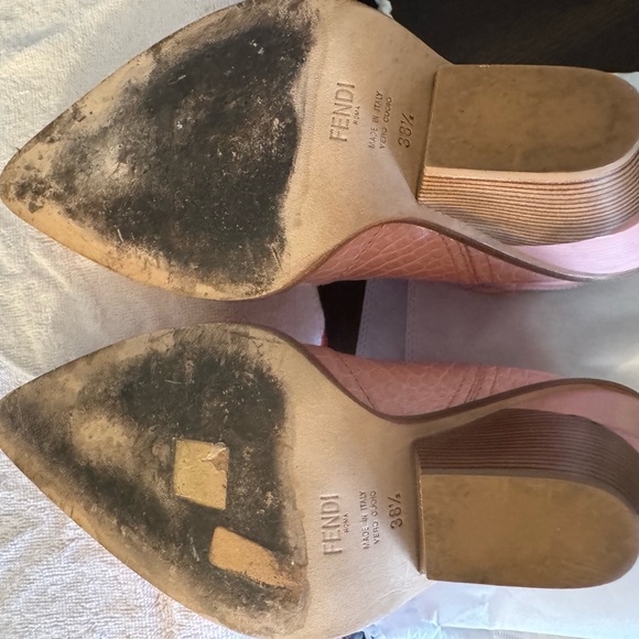 Pink Croc-Embossed Women's Boots - Picture 8 of 8